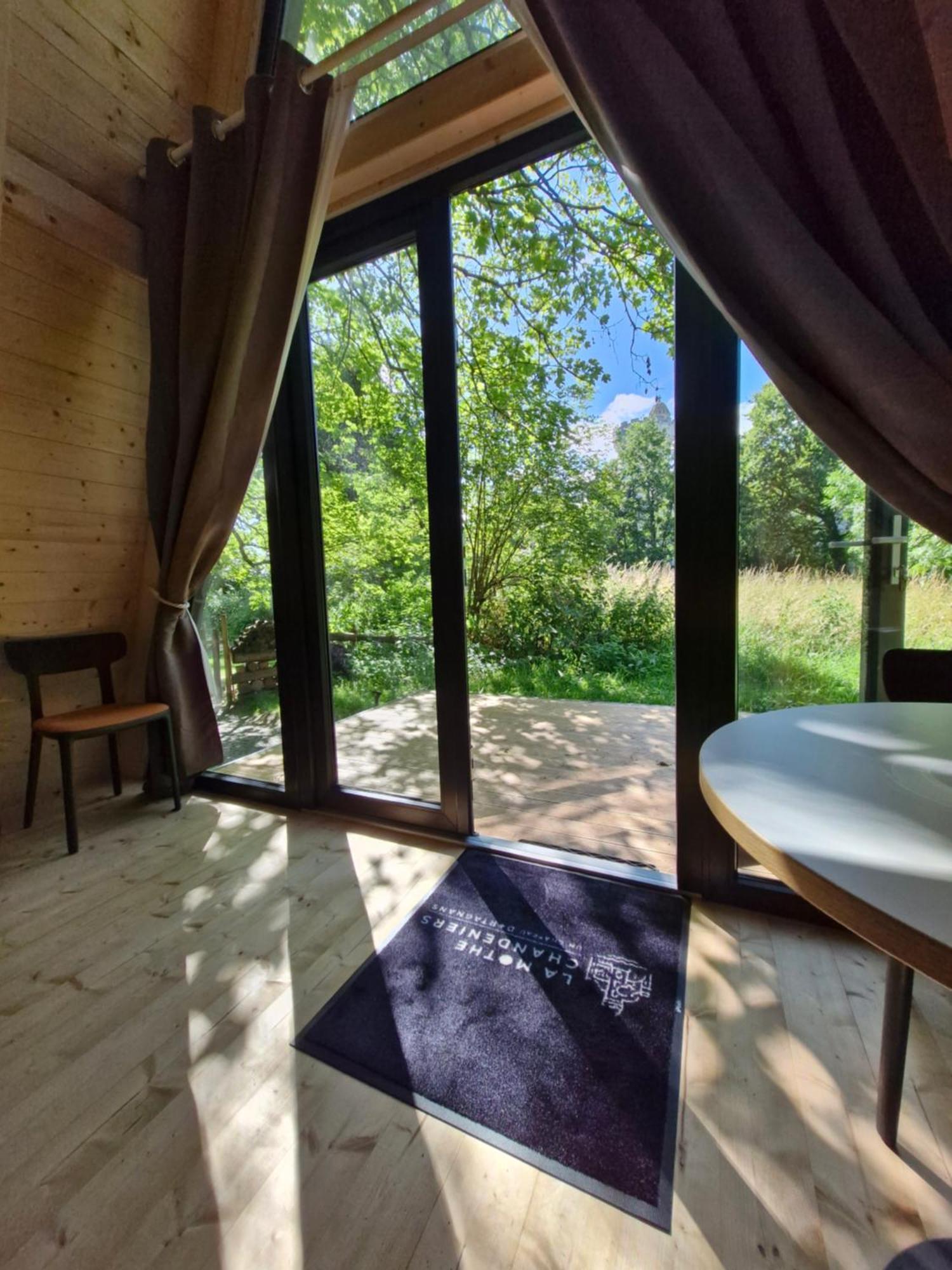 Ecolodges De Reve Dans Un Chateau De Conte De Fees Les-Trois-Moutiers Dış mekan fotoğraf