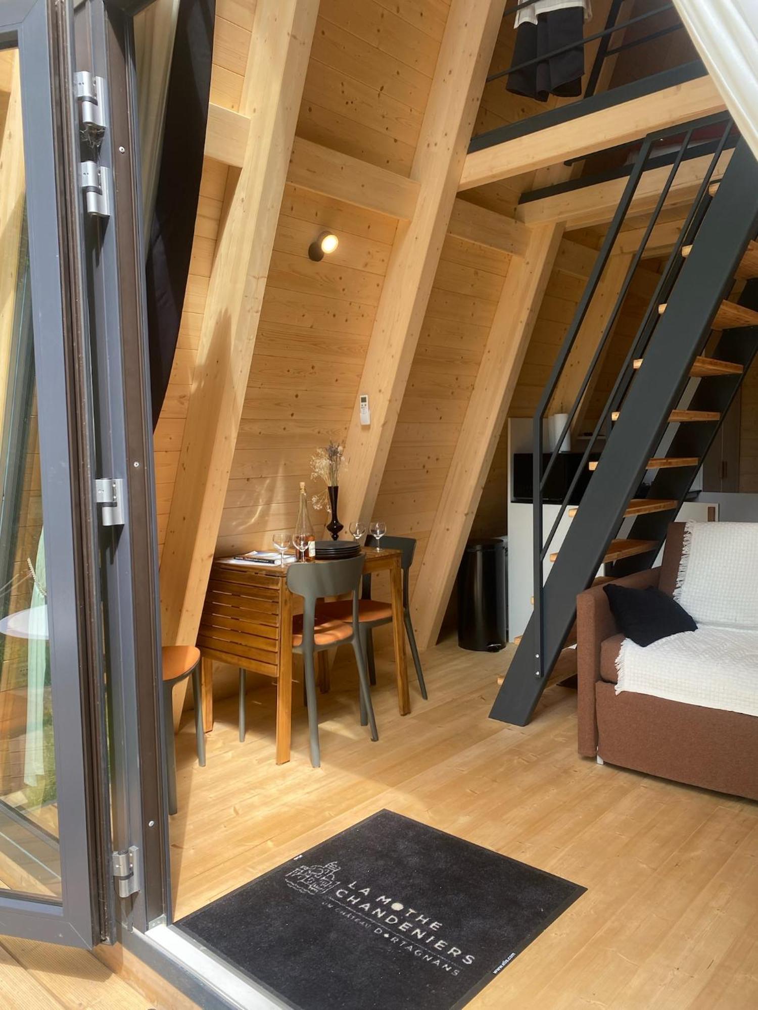 Ecolodges De Reve Dans Un Chateau De Conte De Fees Les-Trois-Moutiers Dış mekan fotoğraf