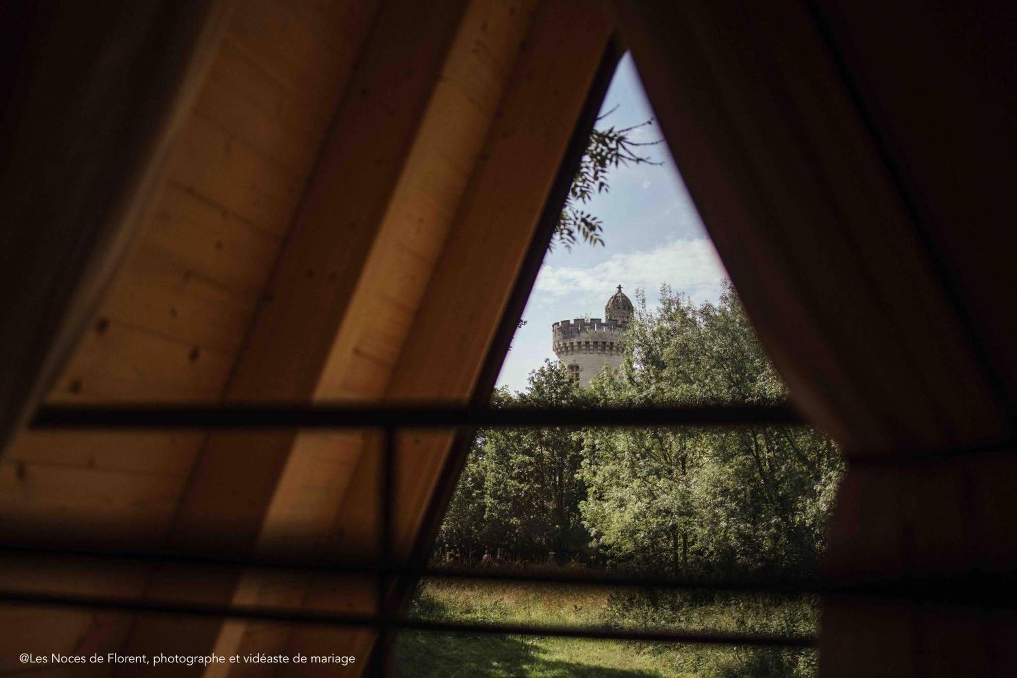 Ecolodges De Reve Dans Un Chateau De Conte De Fees Les-Trois-Moutiers Dış mekan fotoğraf