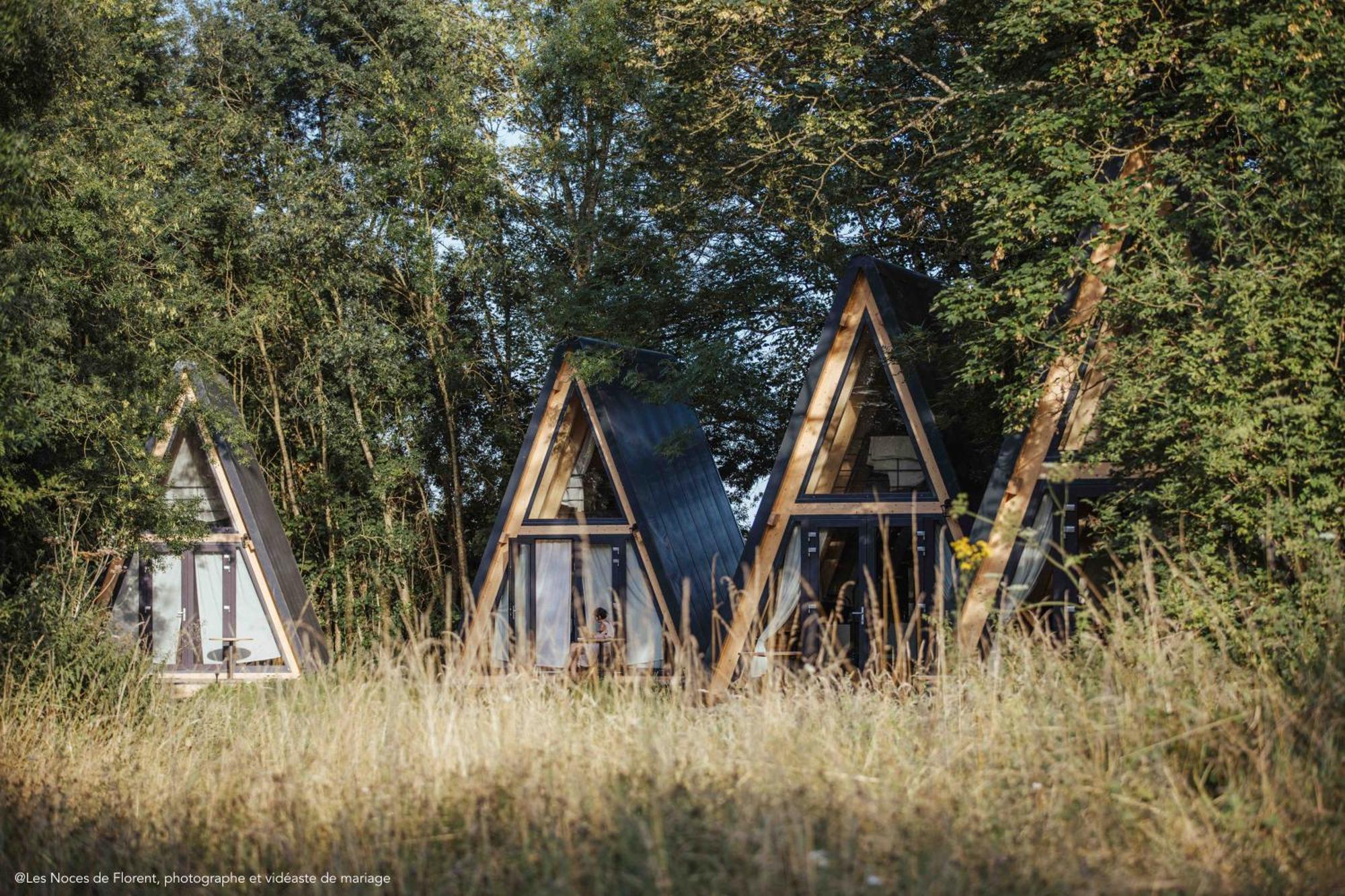 Ecolodges De Reve Dans Un Chateau De Conte De Fees Les-Trois-Moutiers Dış mekan fotoğraf